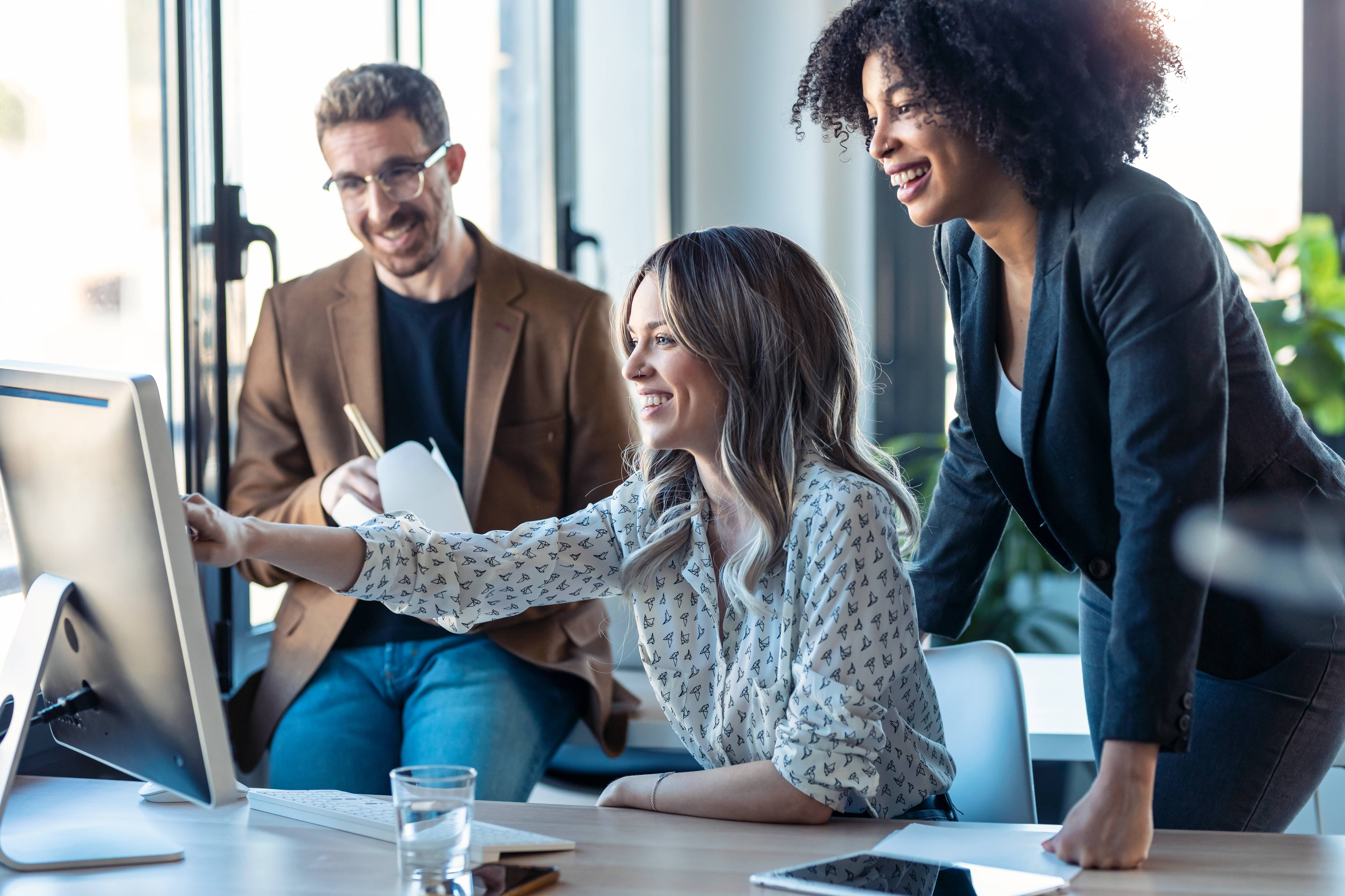 Razones para tener un equipo de back office en su empresa